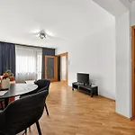 Apartment Center Artistic Nest Varna