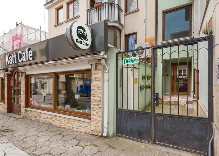 Apartment Center Artistic Nest *