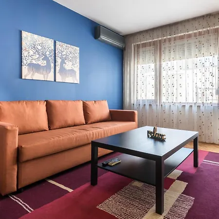 Burov - Artistic In The Heart Of Suitable For Up To 4 Guests * Варна