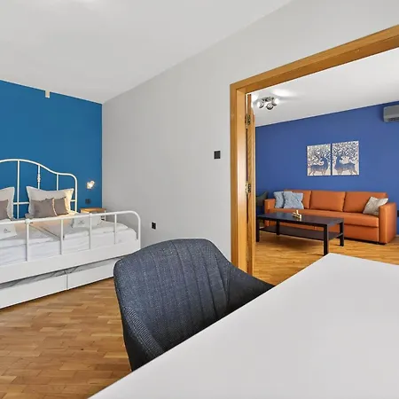 Apartment Center Artistic Nest Varna