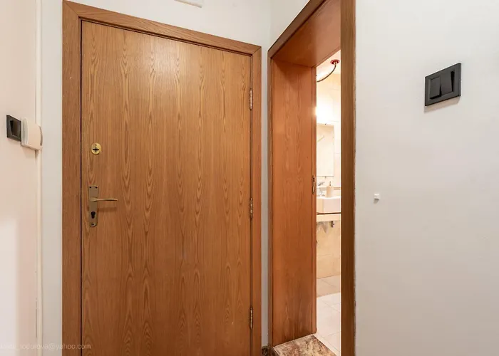 Appartamento Top Center Artistic Nest